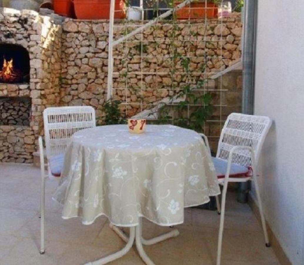 פרימוסטן Apartments And Rooms Mirja-Parking מראה חיצוני תמונה